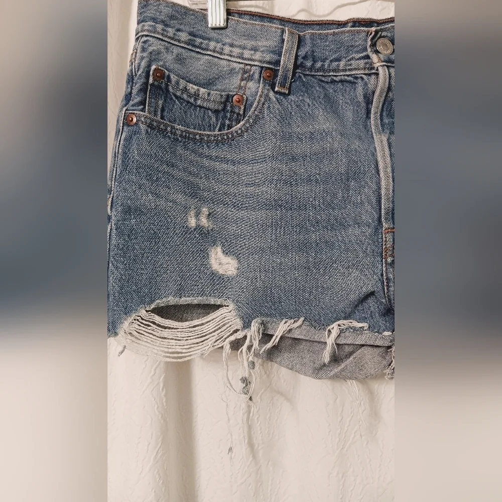 Levis size rise
